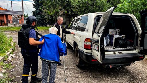В Купянске спасатели эвакуировали двух жителей из прифронтовой зоны